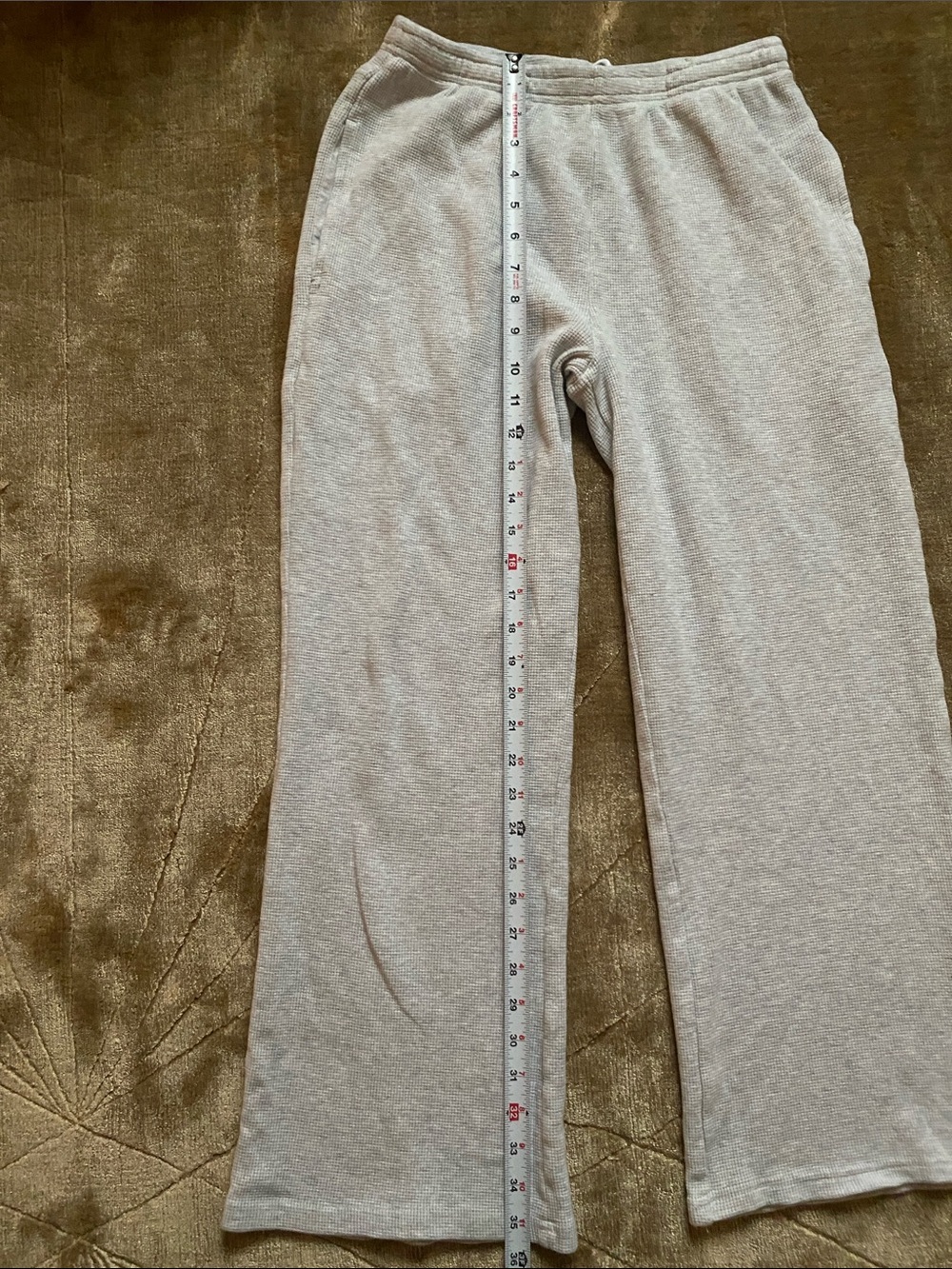 Brandy Melville Light Gray Wide-Leg waffle Sweatpants with Drawstring - Picture 10 of 11